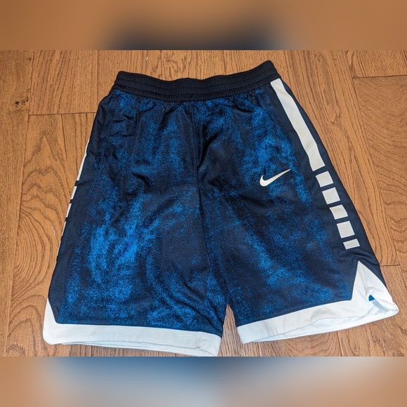 Nike Other - Nike Elite boys basketball shorts blue and white stripe. XL